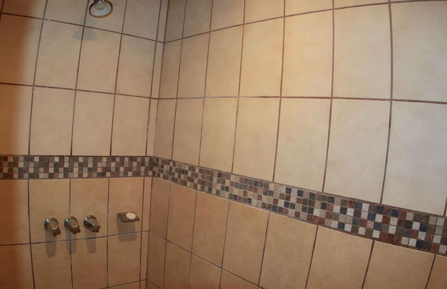 Hotel room-style ocean-view unit in Flamingo with pool - Foto 10