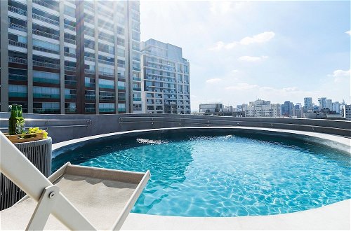 Foto 13 - Apartamento moderno com piscina e AC