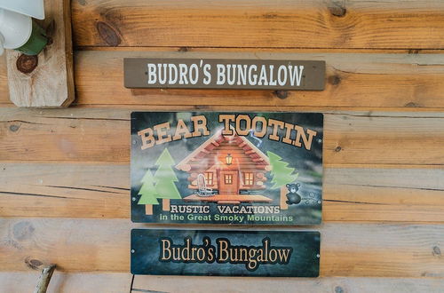 Photo 33 - Budro's Bungalow