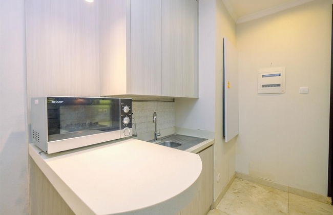 Comfort Stay 2Br At Masterpiece Apartment - Photo 14