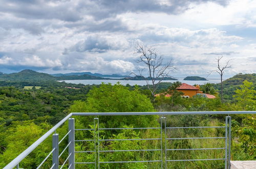 Photo 11 - Big, Ultramodern Hillside Home With Private Pool and Endless Ocean Views