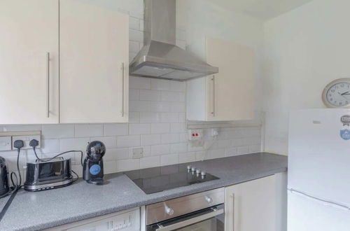 Photo 5 - Central & Spacious 1BD - Camden Town