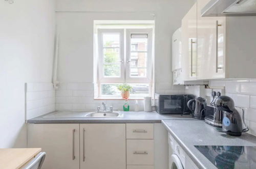 Photo 8 - Central & Spacious 1BD - Camden Town