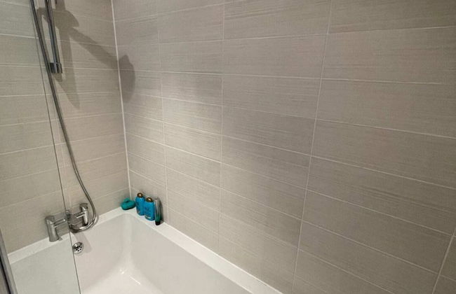 2BD Flat With Views of Canary Wharf - Rotherhithe - Foto 12