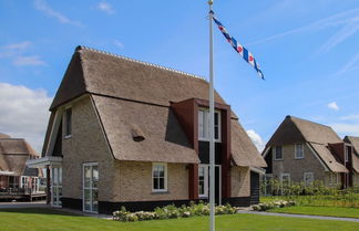 Photo 1 - Luxury Villa With a Sauna, at the Tjeukemeer