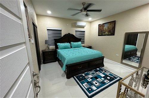 Photo 4 - Stardale Apartments