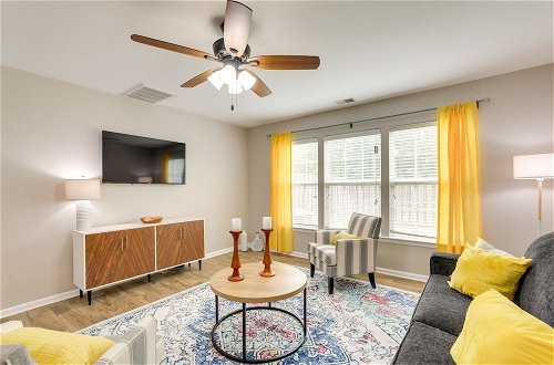 Photo 10 - Charming North Charleston Townhome - Pets Welcome
