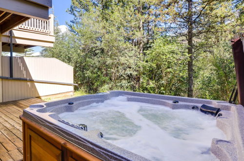 Photo 1 - Cozy Colorado Retreat w/ Hot Tub: Walk to Skiing