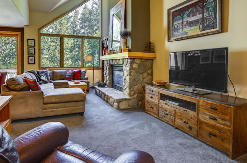 Photo 7 - Cozy Colorado Retreat w/ Hot Tub: Walk to Skiing