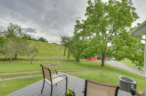 Foto 9 - Countryside Hideaway in Greeneville w/ Fire Pit