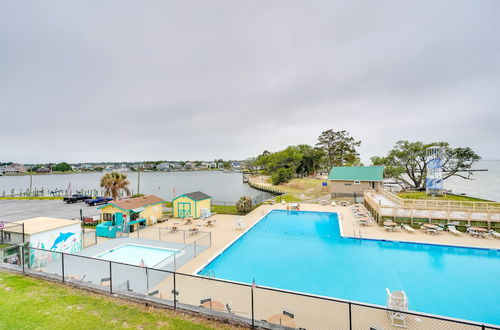 Photo 10 - Waterfront Outer Banks Home w/ Beach Access