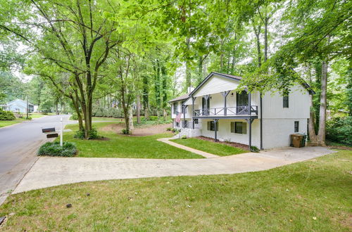 Photo 14 - Charming Cary Home ~ 10 Mi to Downtown Raleigh