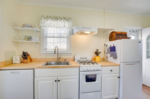 Photo 5 - Cozy Jersey Shore Cottage w/ Beach Chairs