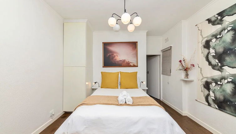 Photo 1 - Cosy 1BD APT in the Mother City