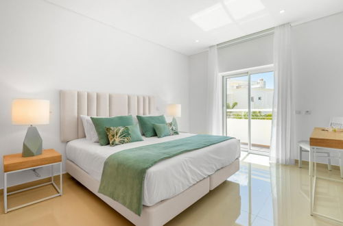 Photo 2 - Yellow Beach Ocean View - Porto de M s by Ideal Homes