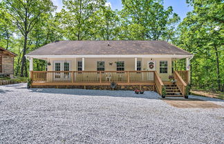 Photo 1 - Forested Tamassee Escape w/ Screened Porch