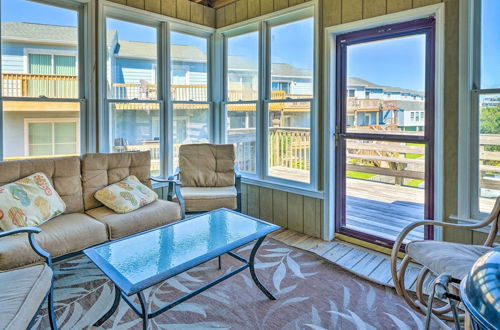 Photo 30 - Spacious North Topsail Family Home With 2 Decks