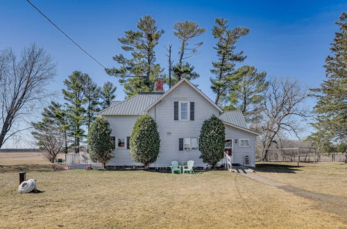 Photo 29 - Quiet Farmhouse Retreat W/fire Pit - Pets Welcome