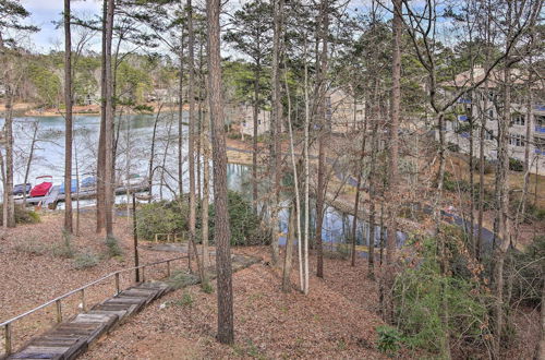 Photo 24 - Lake Keowee Resort Condo: Waterfront Balcony