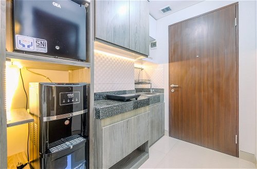 Foto 4 - Great Choice And Comfortable Studio Transpark Cibubur Apartment