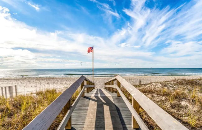 New Home 3br/2.5br w/ Kayak Access Sleeps 9 - Foto 41
