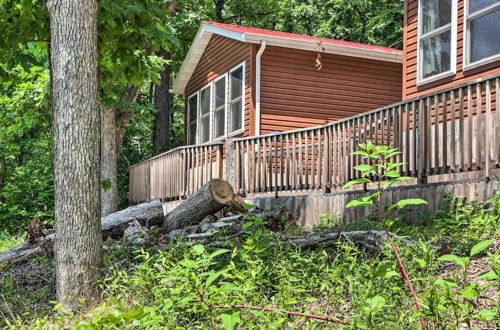 Photo 29 - Lakefront Rocky Mount Main House w/ 3 Cabins