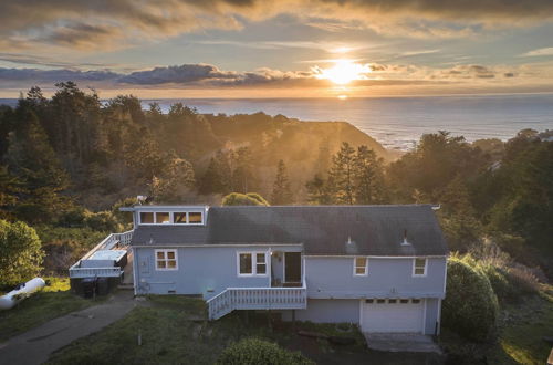 Photo 5 - 'pacific Coast House' w/ Private Hot Tub