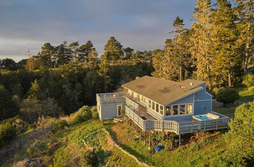 Photo 3 - 'pacific Coast House' w/ Private Hot Tub