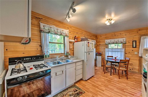 Foto 15 - Cozy Colorado Cabin w/ Deck, Grill & River Access