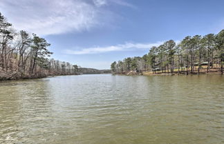 Photo 1 - Cozy Studio Cabin in Tallassee w/ Water View