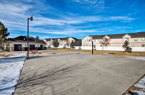 Photo 17 - Mtn View Townhome w/ Amenities, 17 Mi to Snowbird