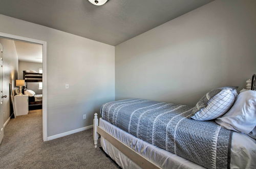 Photo 10 - Mtn View Townhome w/ Amenities, 17 Mi to Snowbird