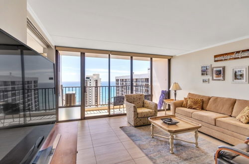 Foto 19 - 37th Floor Condo with Sweeping Ocean Views & Free parking! by Koko Resort Vacation Rentals