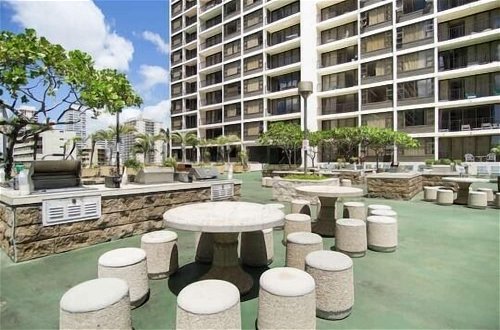 Photo 32 - 37th Floor Condo with Sweeping Ocean Views & Free parking! by Koko Resort Vacation Rentals
