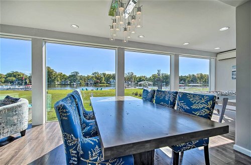 Photo 29 - Modern & Chic Waterfront Getaway in Mchenry