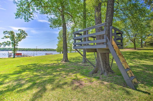 Photo 39 - Waterfront Yantis Retreat w/ Deck & Zipline