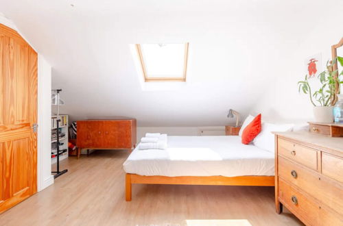 Photo 3 - Beautiful 2BD House With Garden - Stoke Newington