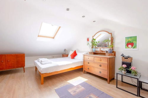 Foto 5 - Beautiful 2BD House With Garden - Stoke Newington