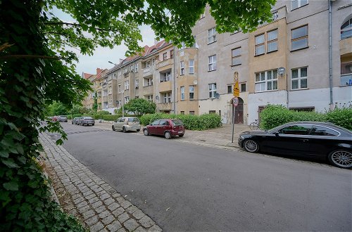 Photo 27 - Spacious Apartment Saperów by Renters
