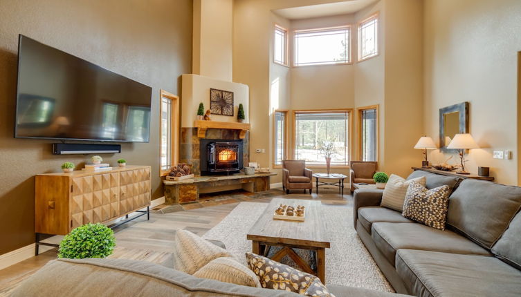 Photo 1 - Sleek Reno-lake Tahoe Retreat, 4 Mi to Ski Mt Rose