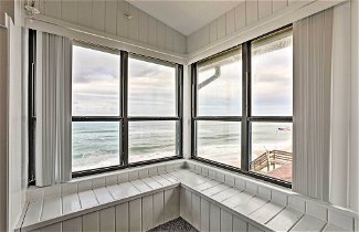 Foto 3 - Oceanfront Melbourne Beach Home w/ Deck & BBQ