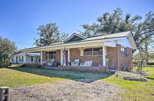 Photo 11 - Cozy Lake Charles Studio w/ Golf Course Views