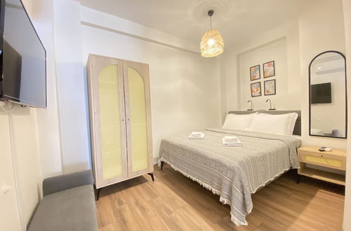 Photo 12 - Convenient Flat 5 min to Taksim Square