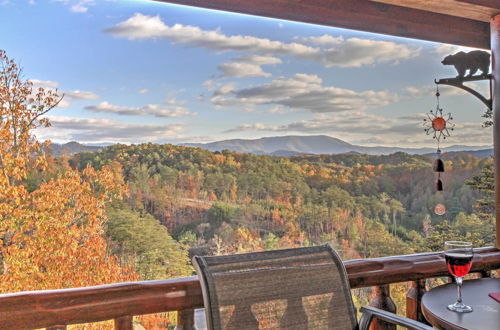 Photo 25 - 'cubbies Cabin' w/ Hot Tub ~ 7 Mi to Dollywood