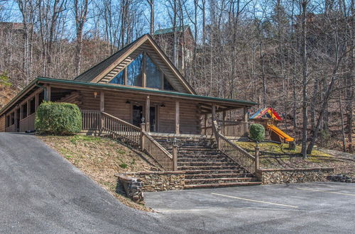 Photo 28 - Newly Renovated Cabin w/ Hot Tub, Lake & Bbq