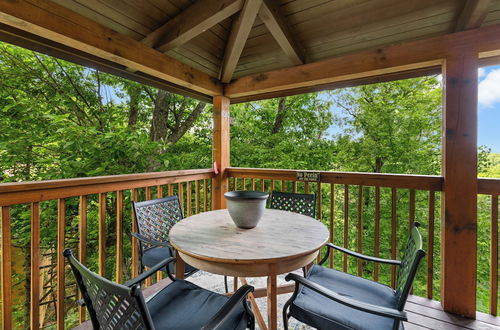 Photo 23 - Newly Renovated Cabin w/ Hot Tub, Lake & Bbq