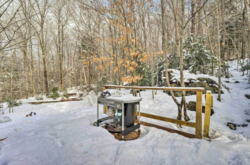 Photo 29 - Andover Cabin Retreat w/ Hot Tub & Fireplace