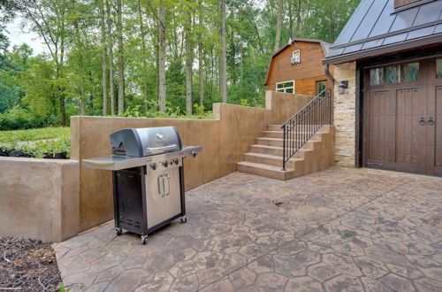 Photo 11 - Large Family Home w/ Patios, Gas Grill + Fire Pit