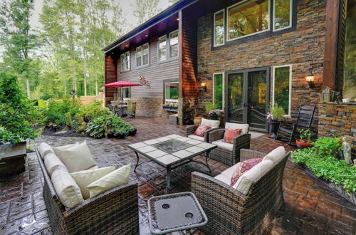 Photo 1 - Large Family Home w/ Patios, Gas Grill + Fire Pit