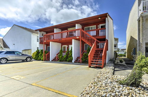 Photo 3 - 'beach Haven Condo' - Steps to Brigantine Beach